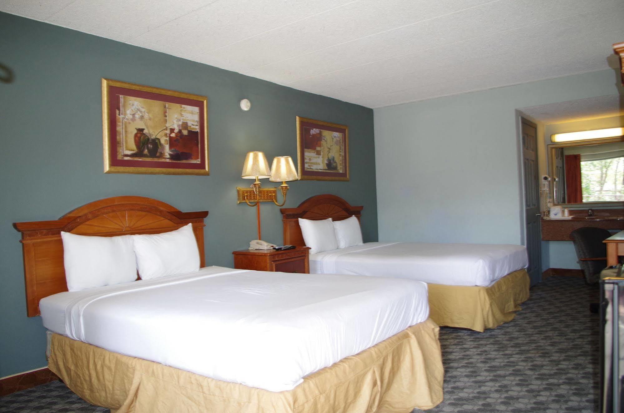 Americas Best Value Inn St. Louis Downtown Exterior photo